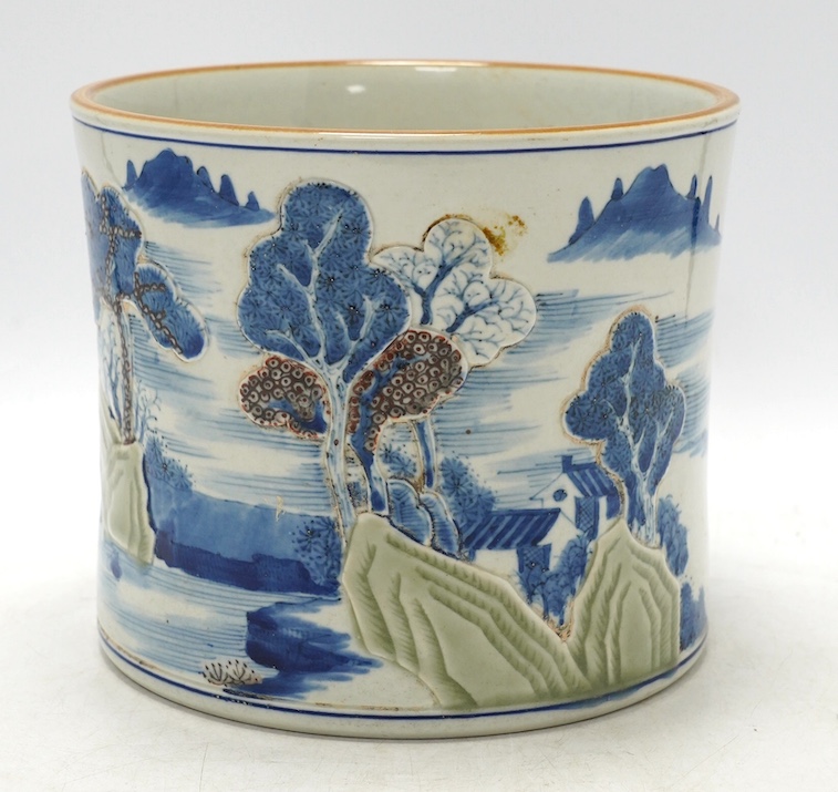 A large Chinese underglaze blue and copper red brush pot, 17cm high. Condition - good